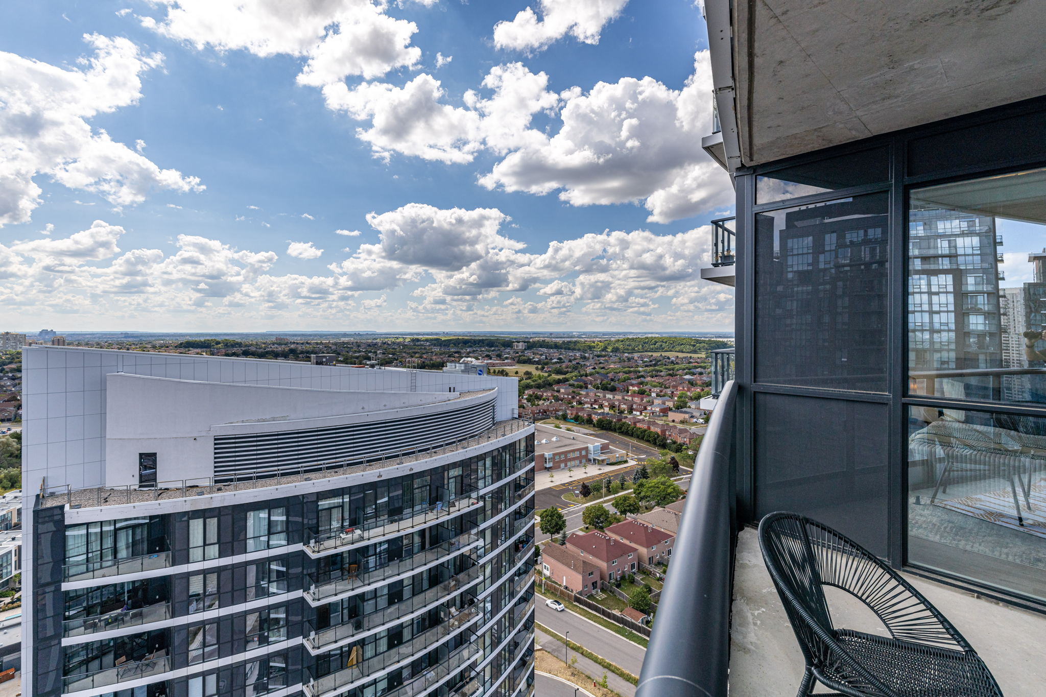 Mississauga property showcase — delivered property photograph 31