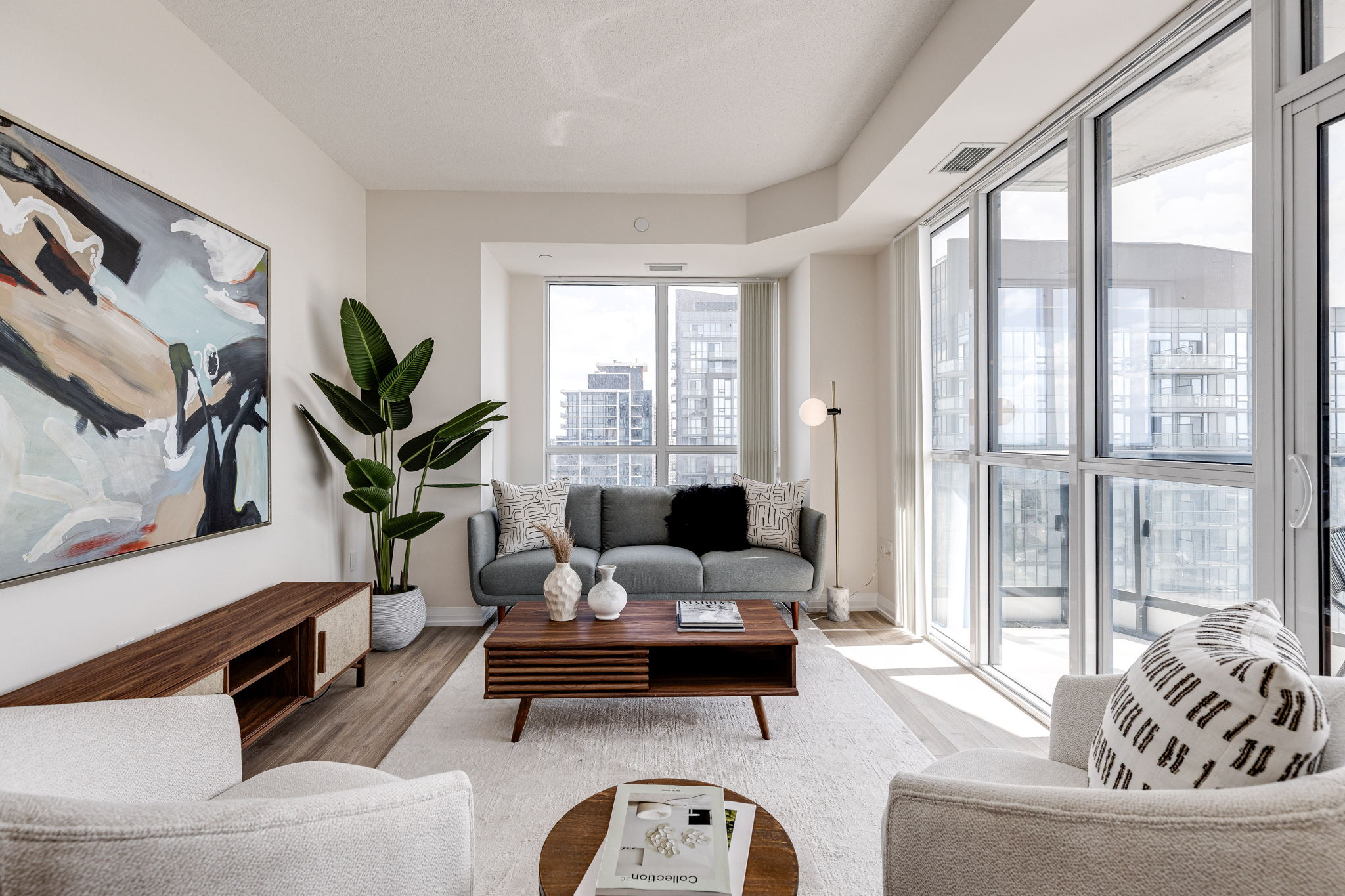 Mississauga property showcase — delivered property photograph 2