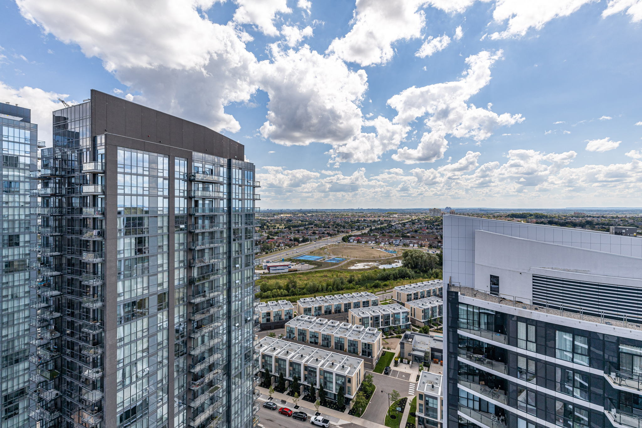 Mississauga property showcase — delivered property photograph 29