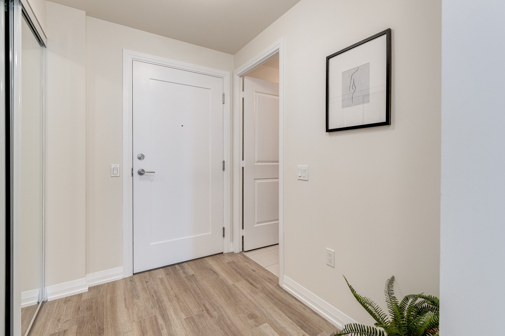 Mississauga property showcase — delivered property photograph 12
