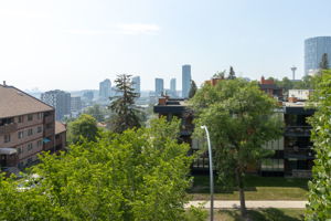  Photo 34