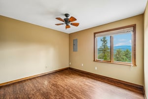Conifer Dr-S0910-023.jpg