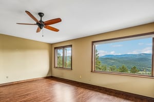 Conifer Dr-S0910-031.jpg