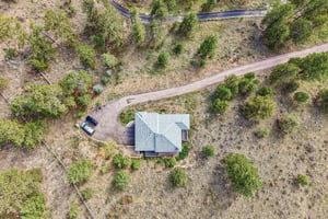 Conifer Dr-S0910-074.jpg