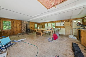  Photo 40