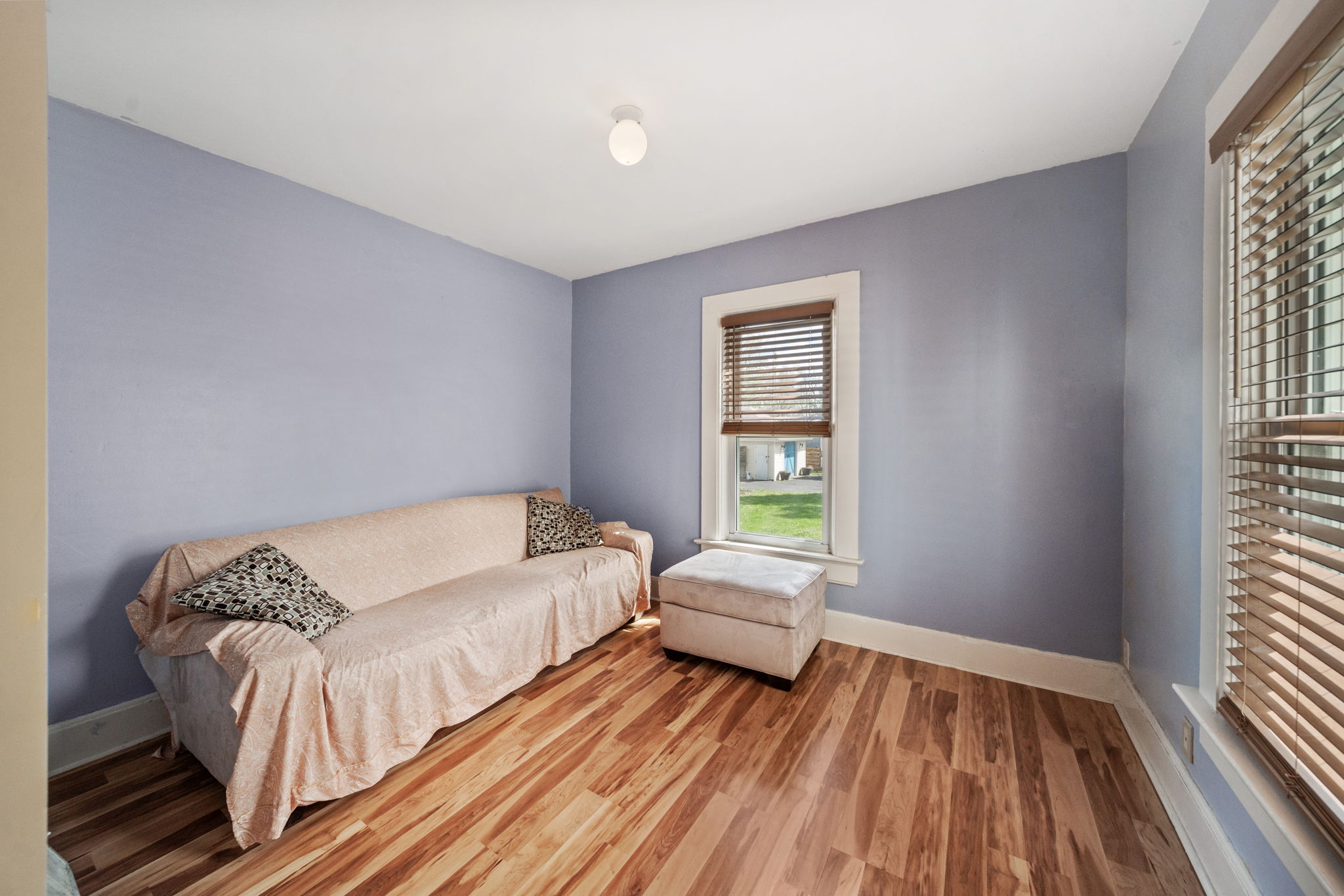 Family Room - 352 Harrison