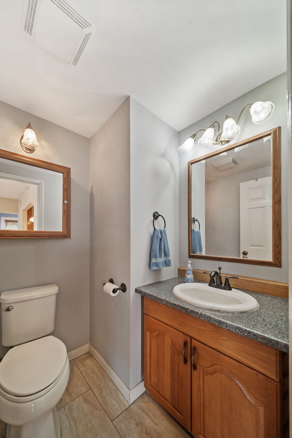 1st Floor Powder Room - 352 Harrison