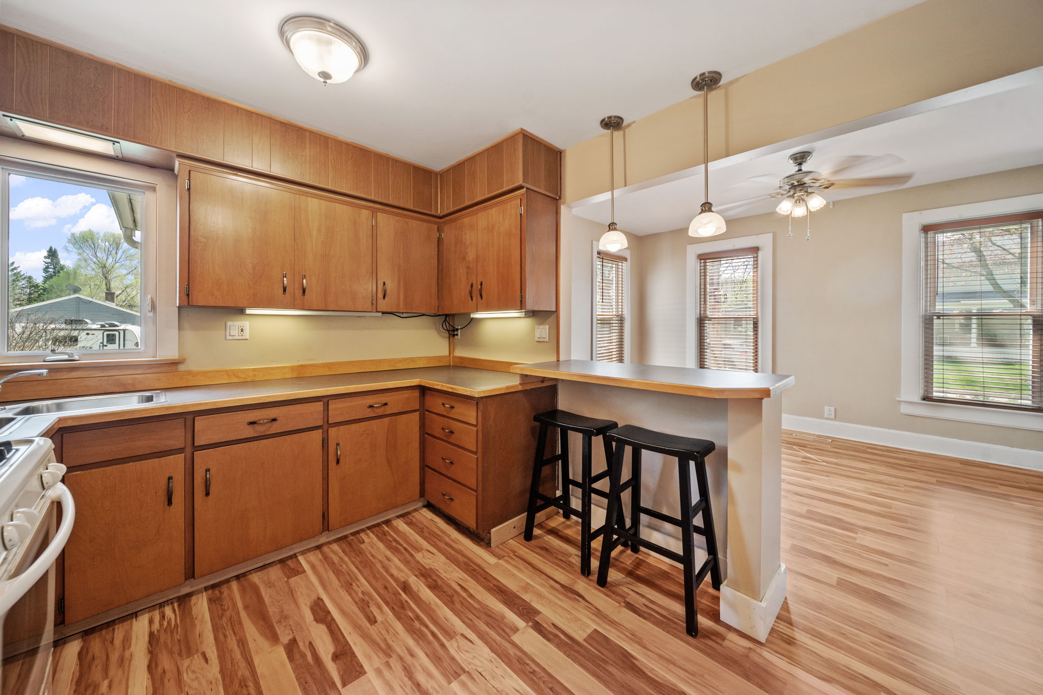 Kitchen - 352 Harrison