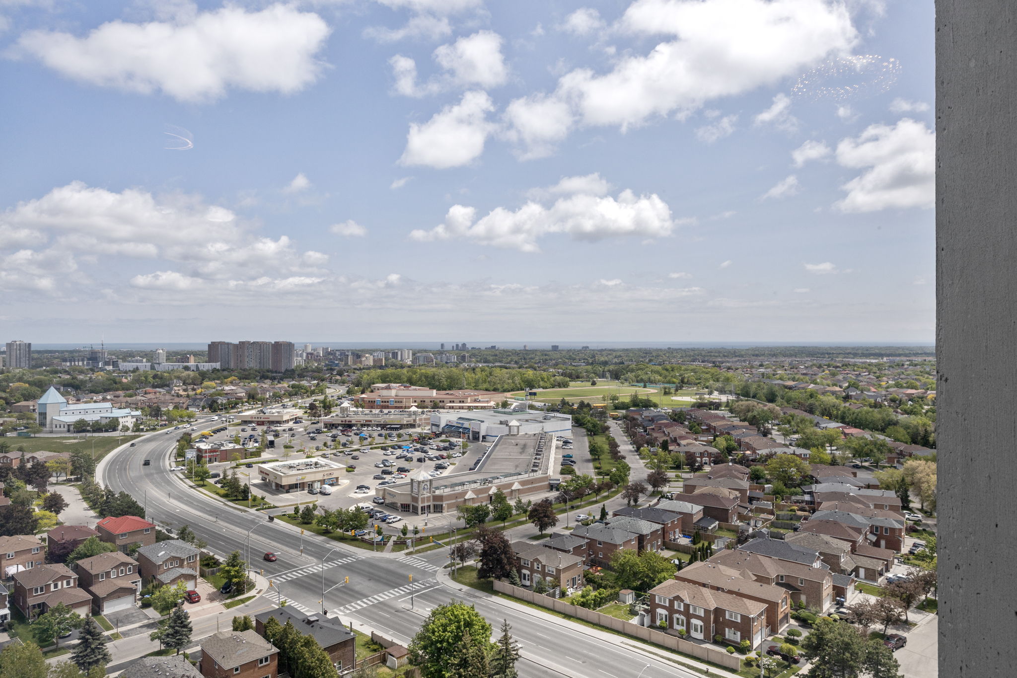 Mississauga property showcase — delivered property photograph 24