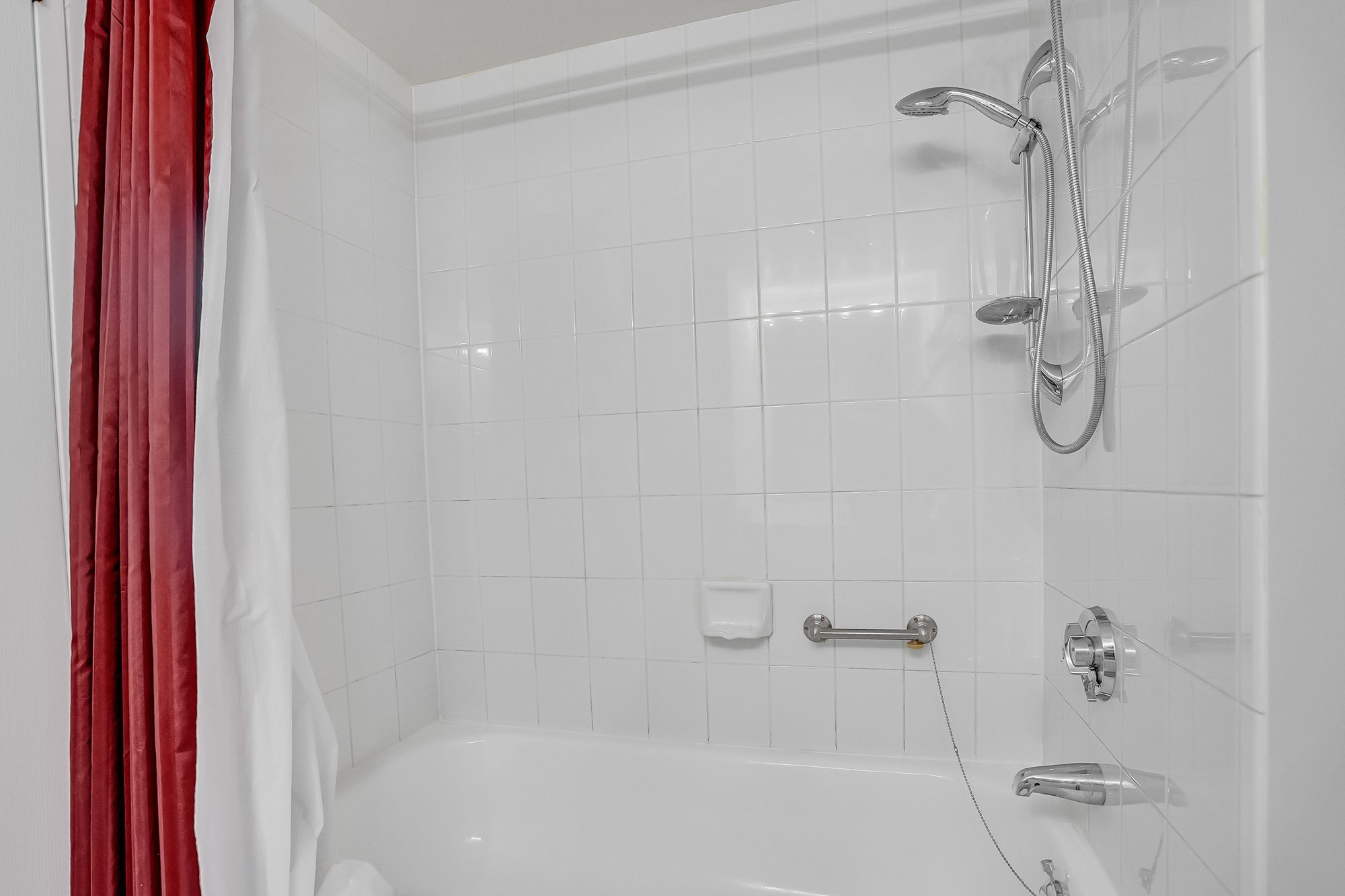 31-guest washroom2