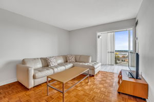 12-living room2