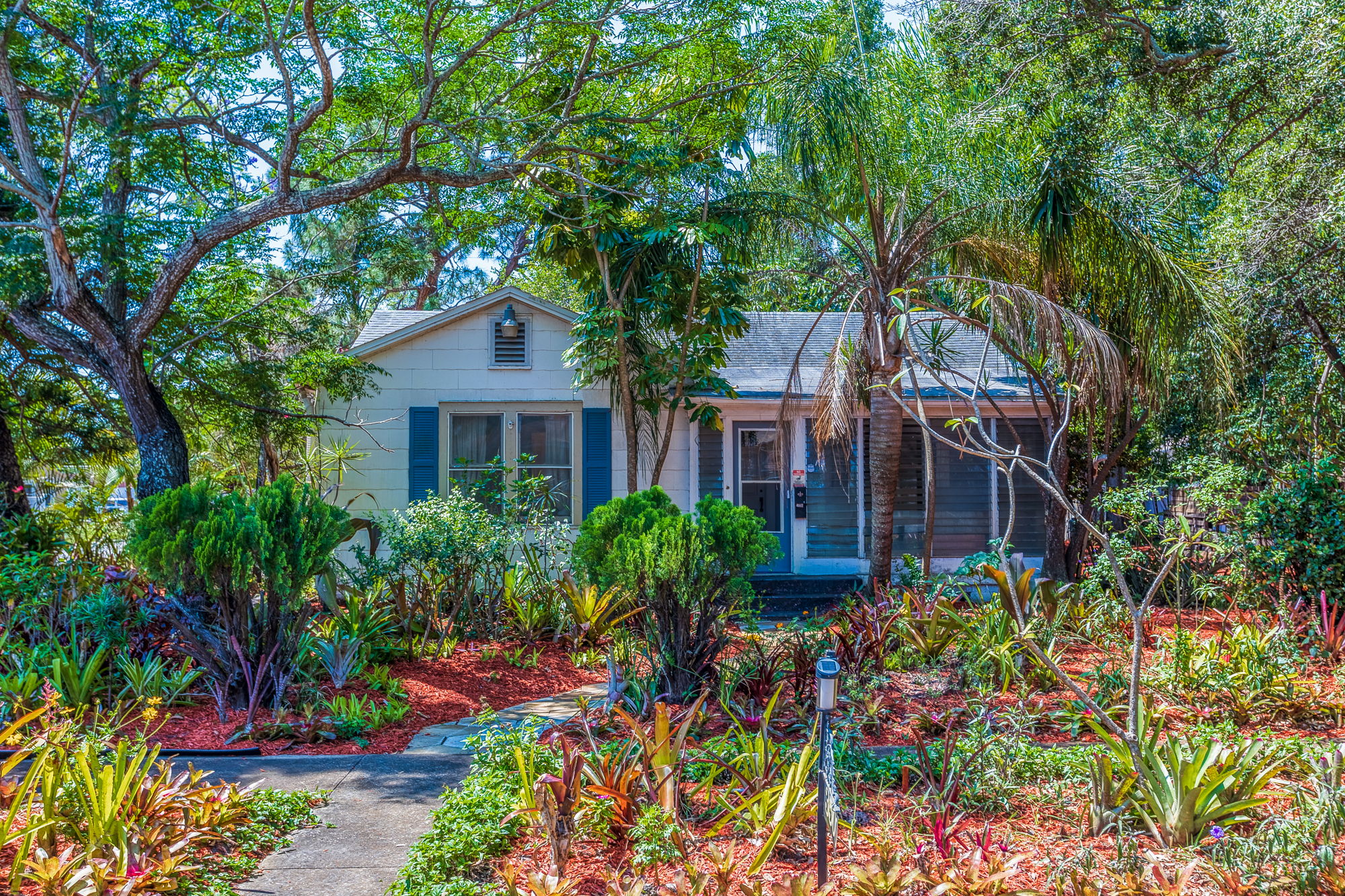 AB3_3500 6th Ave N-3