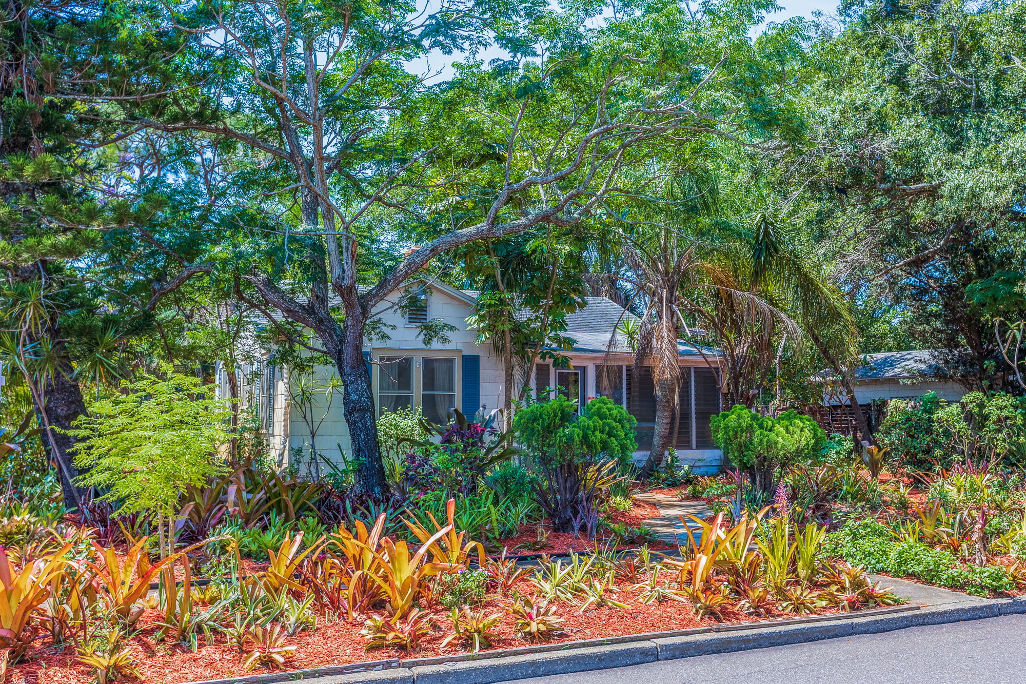 AB3_3500 6th Ave N-4