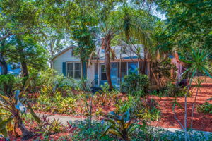 AB3_3500 6th Ave N-2