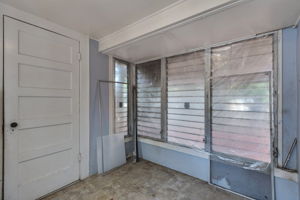 AB3_3500 6th Ave N-25