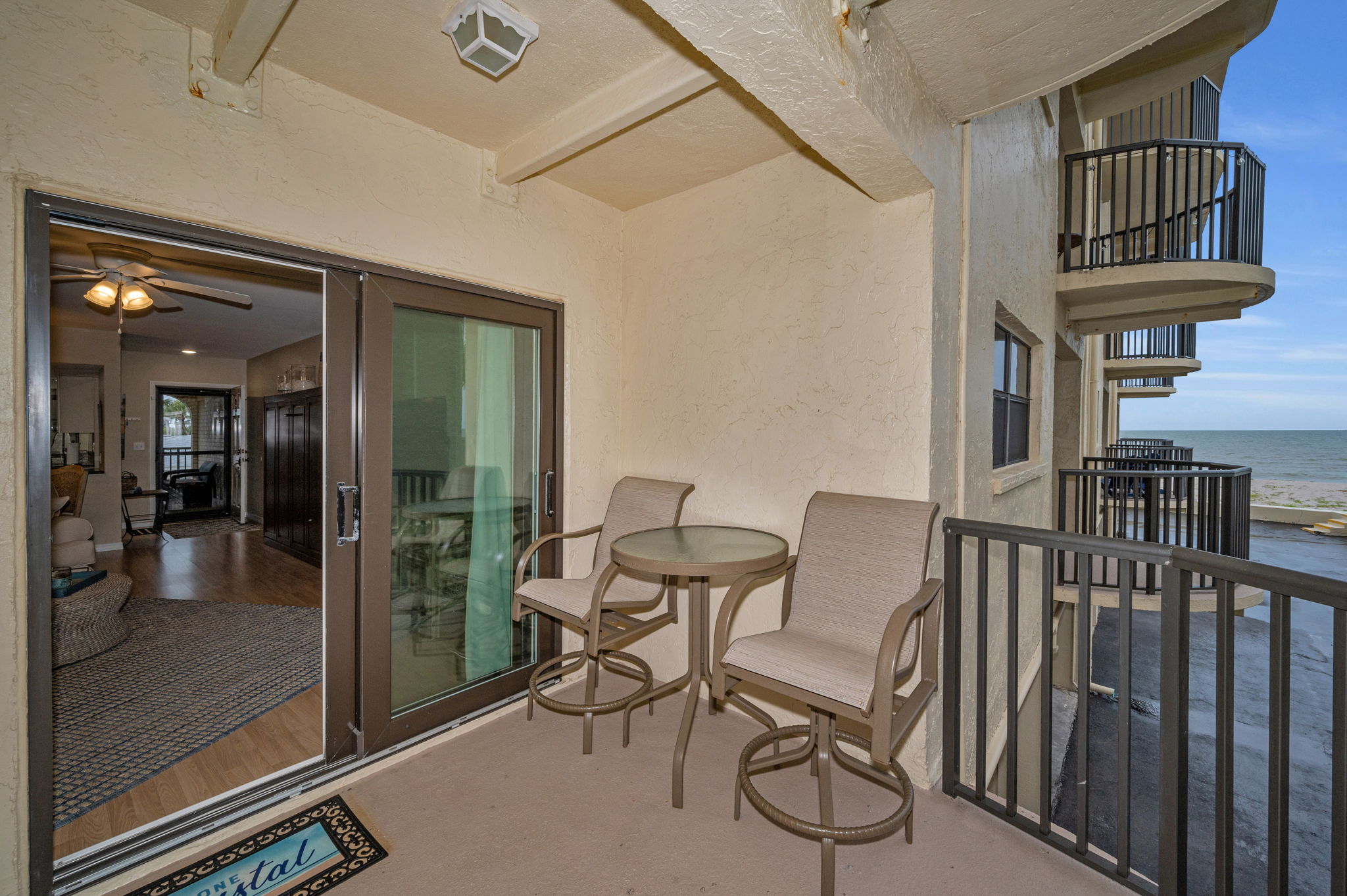 Balcony2
