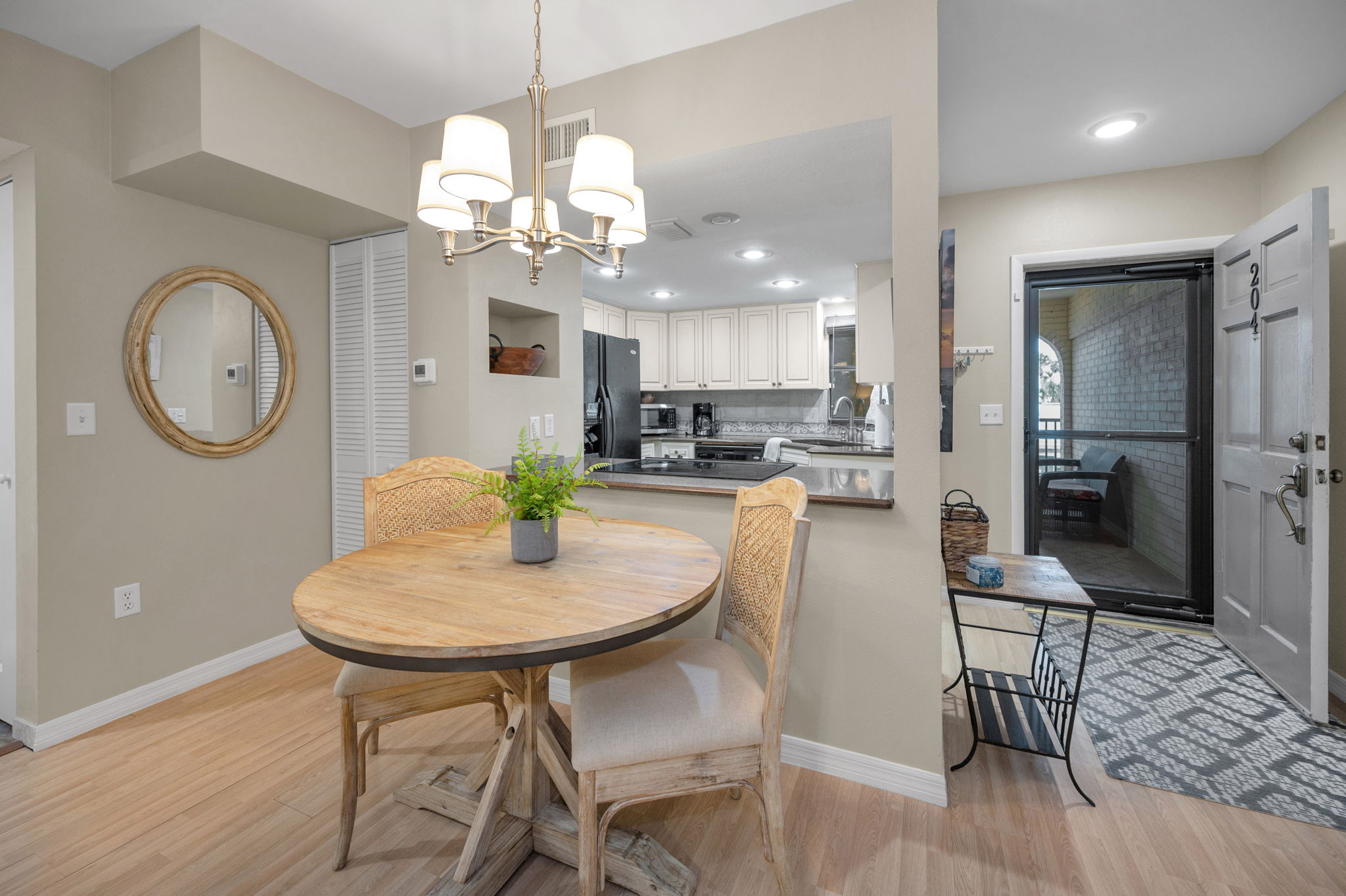 Dining Room4