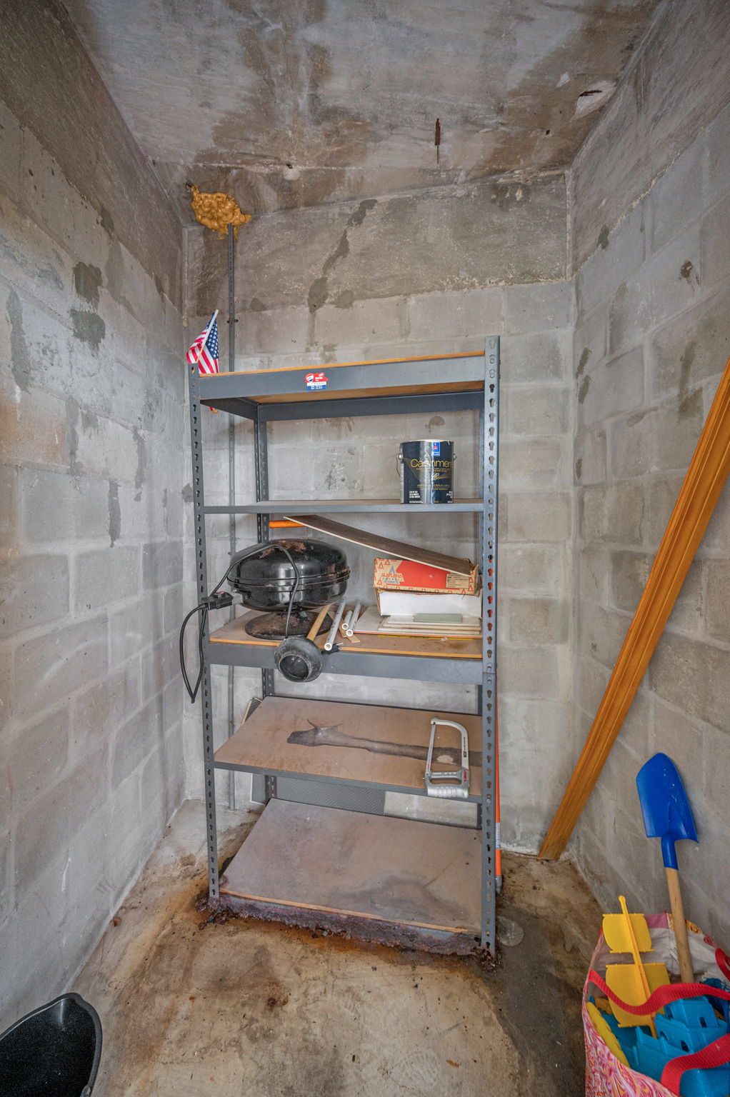 Storage Unit1b