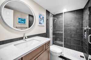 Bathroom2