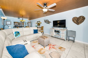 Living Room4