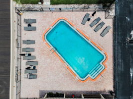 Pool10