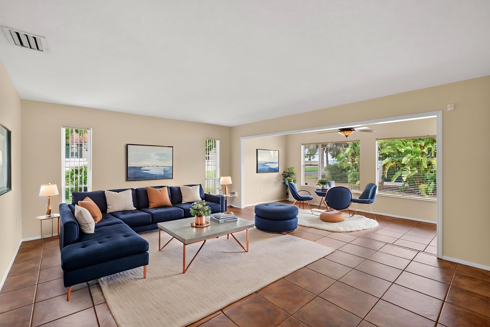 DSC08141 virtually staged.jpeg