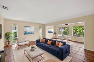 DSC08141 virtually staged.jpeg