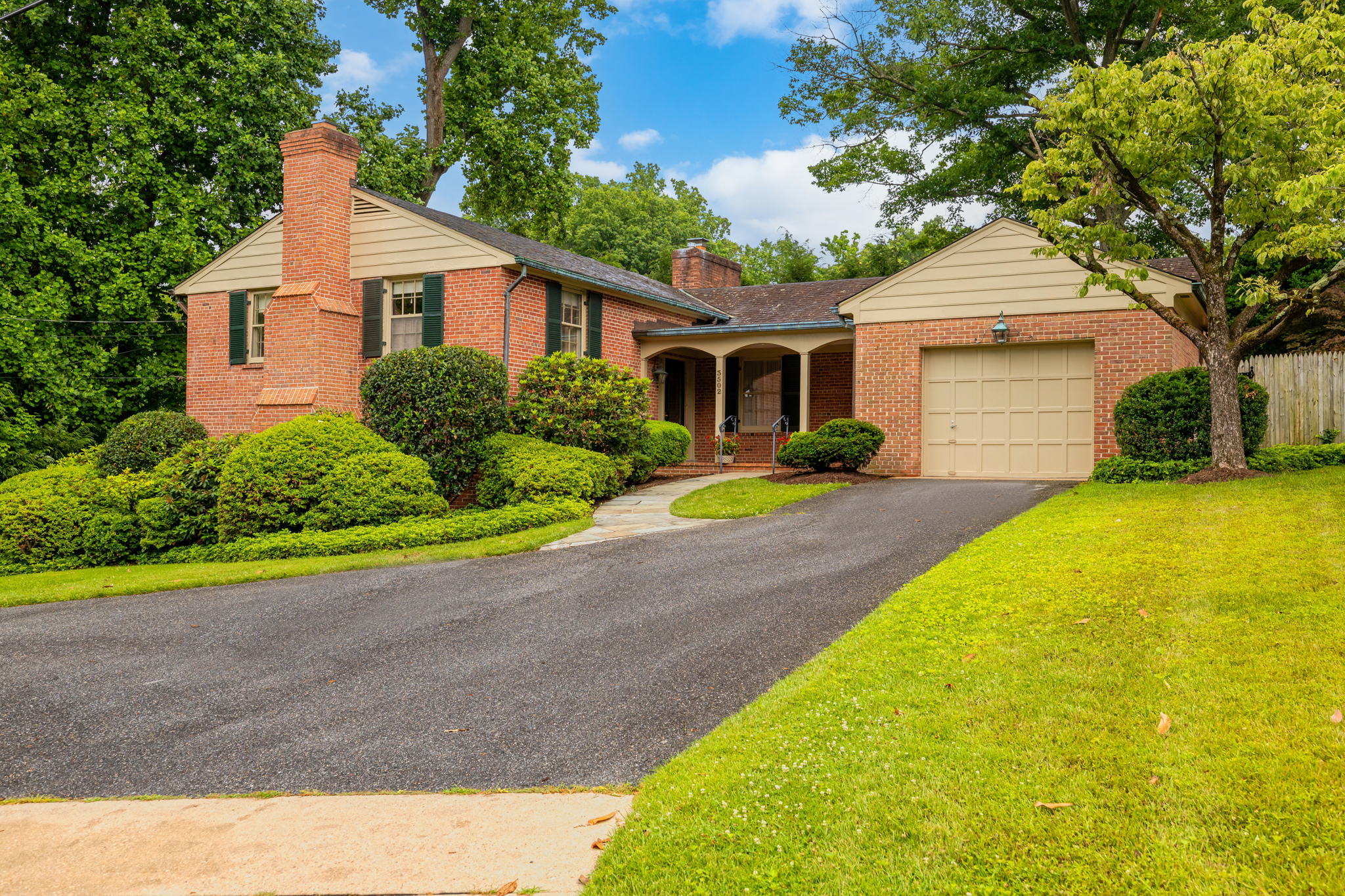 3502 Dunlop St, Chevy Chase, MD 20815 Peter Papoulakos Photography