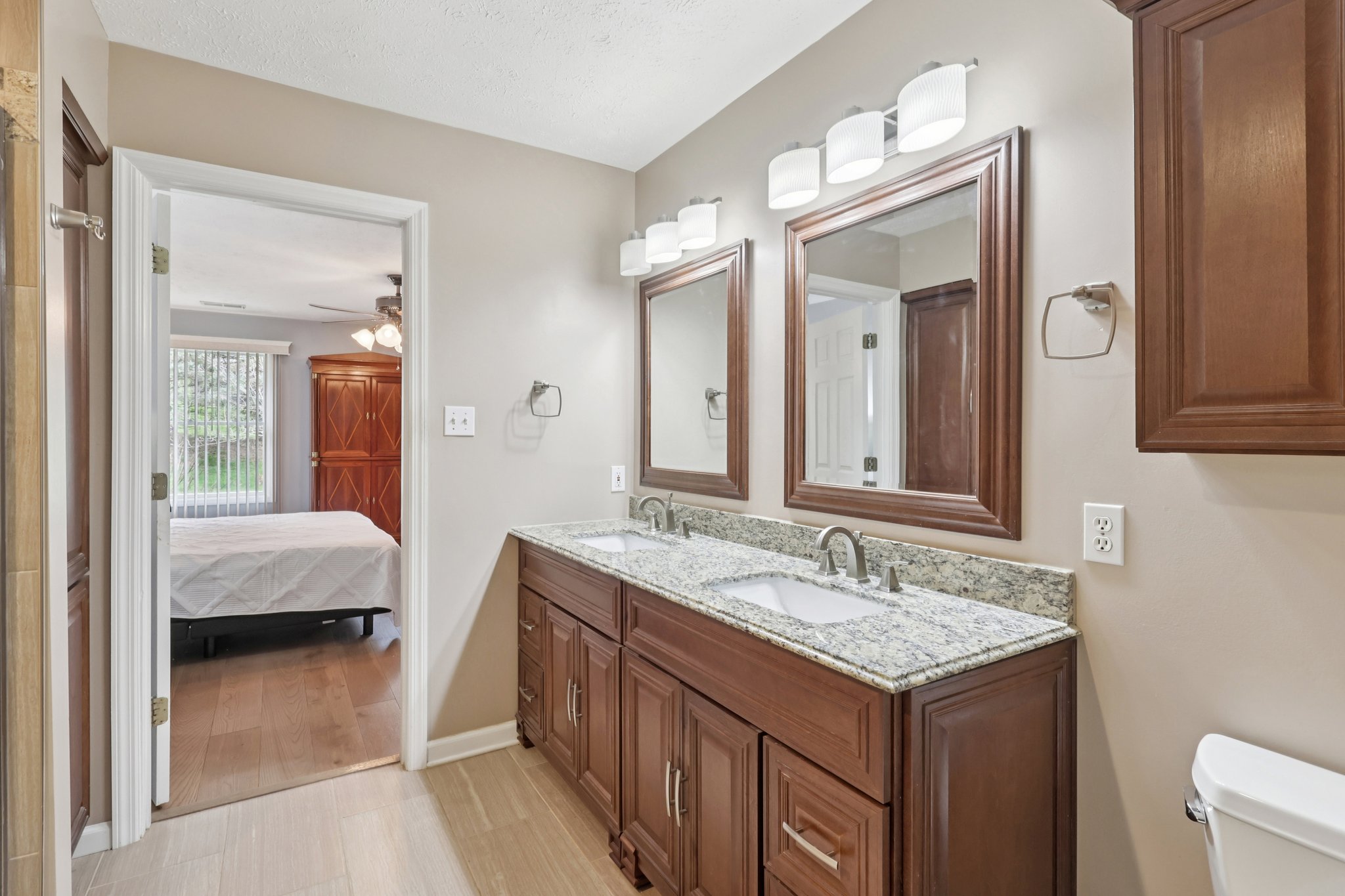 Chrismar Ct-S2403-021.jpg