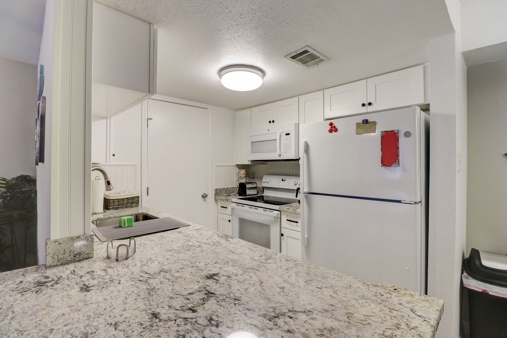 Cove View Blvd 1615-005