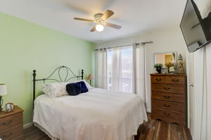 Cove View Blvd 1615-007