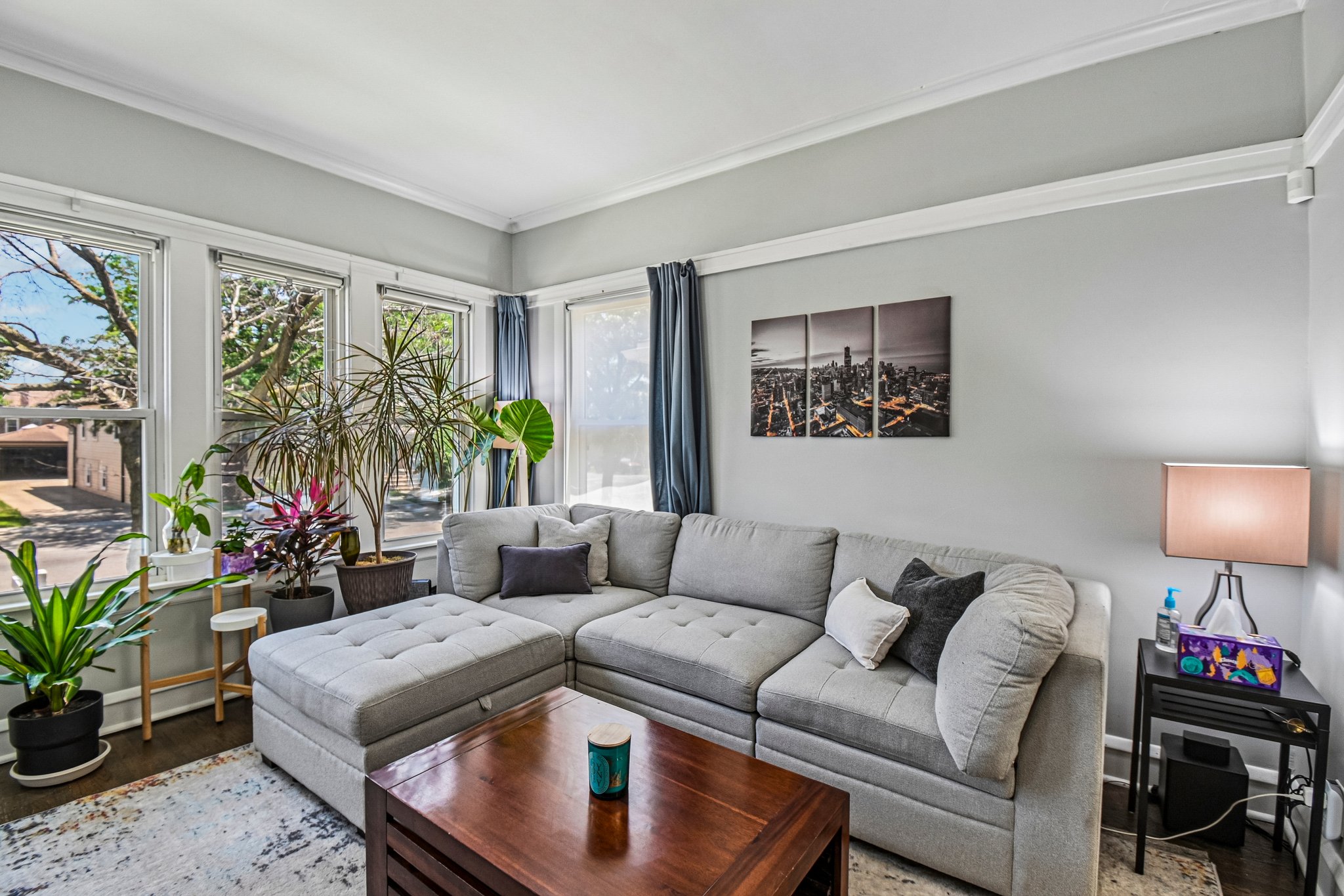 3506 N Narragansett Ave-S0907-007.jpg