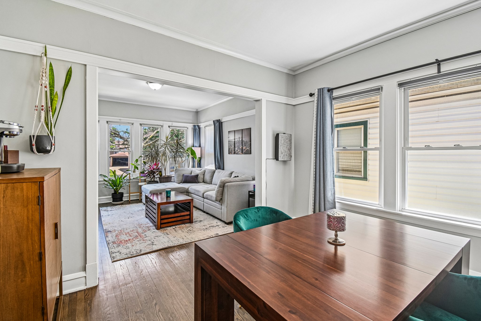 3506 N Narragansett Ave-S0907-011.jpg