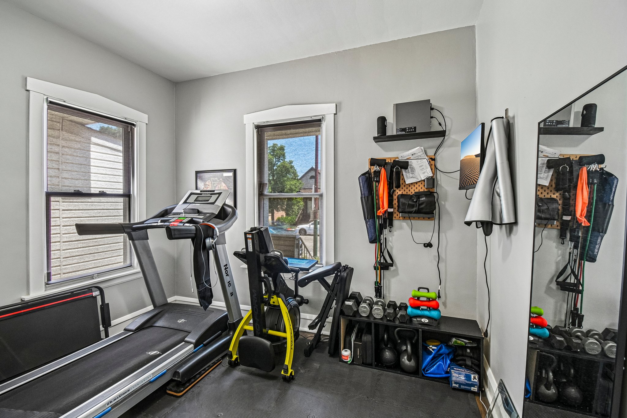3506 N Narragansett Ave-S0907-022.jpg