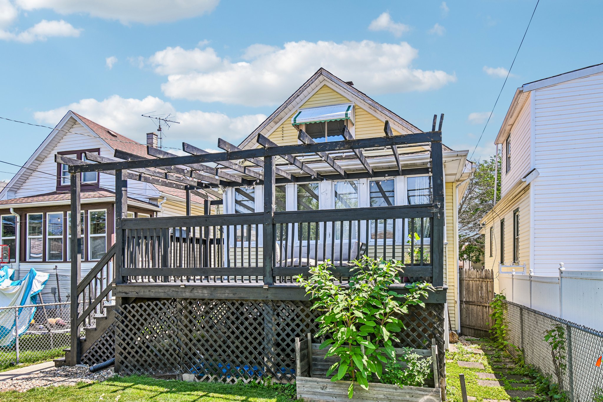3506 N Narragansett Ave-S0907-058.jpg