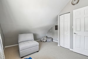 3506 N Narragansett Ave-S0907-034.jpg