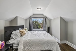 3506 N Narragansett Ave-S0907-037.jpg