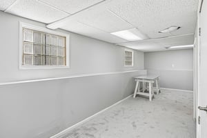 3506 N Narragansett Ave-S0907-052.jpg