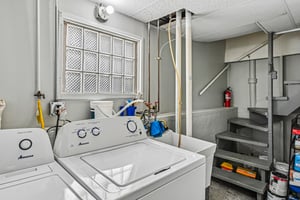 3506 N Narragansett Ave-S0907-053.jpg