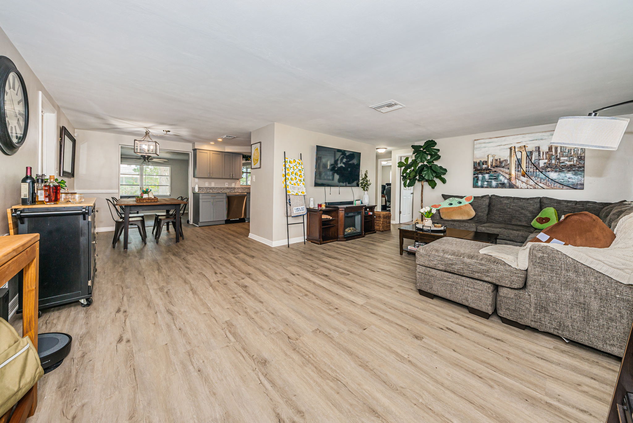 Living Room5