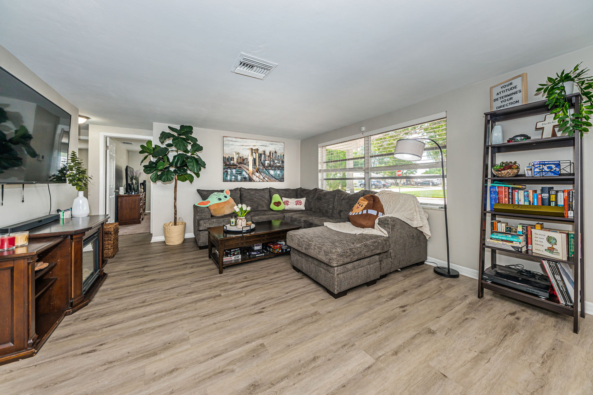 Living Room2