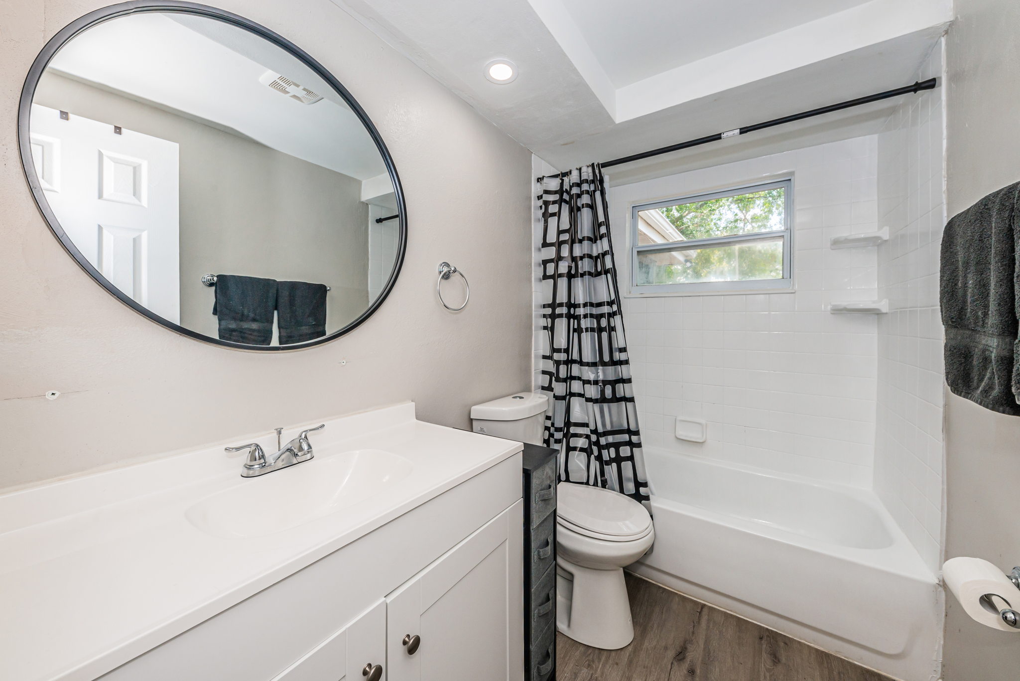 Bathroom1