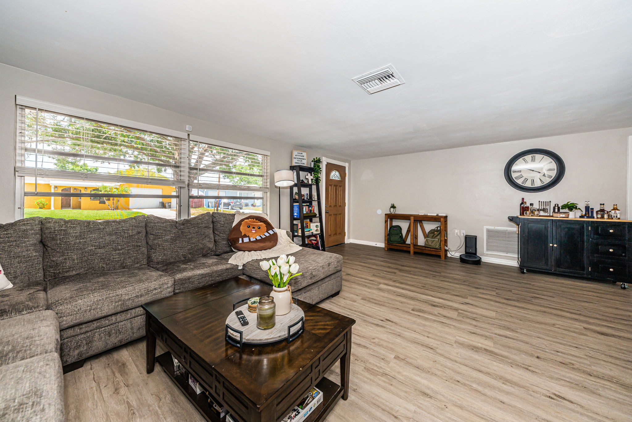 Living Room3