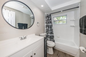 Bathroom1