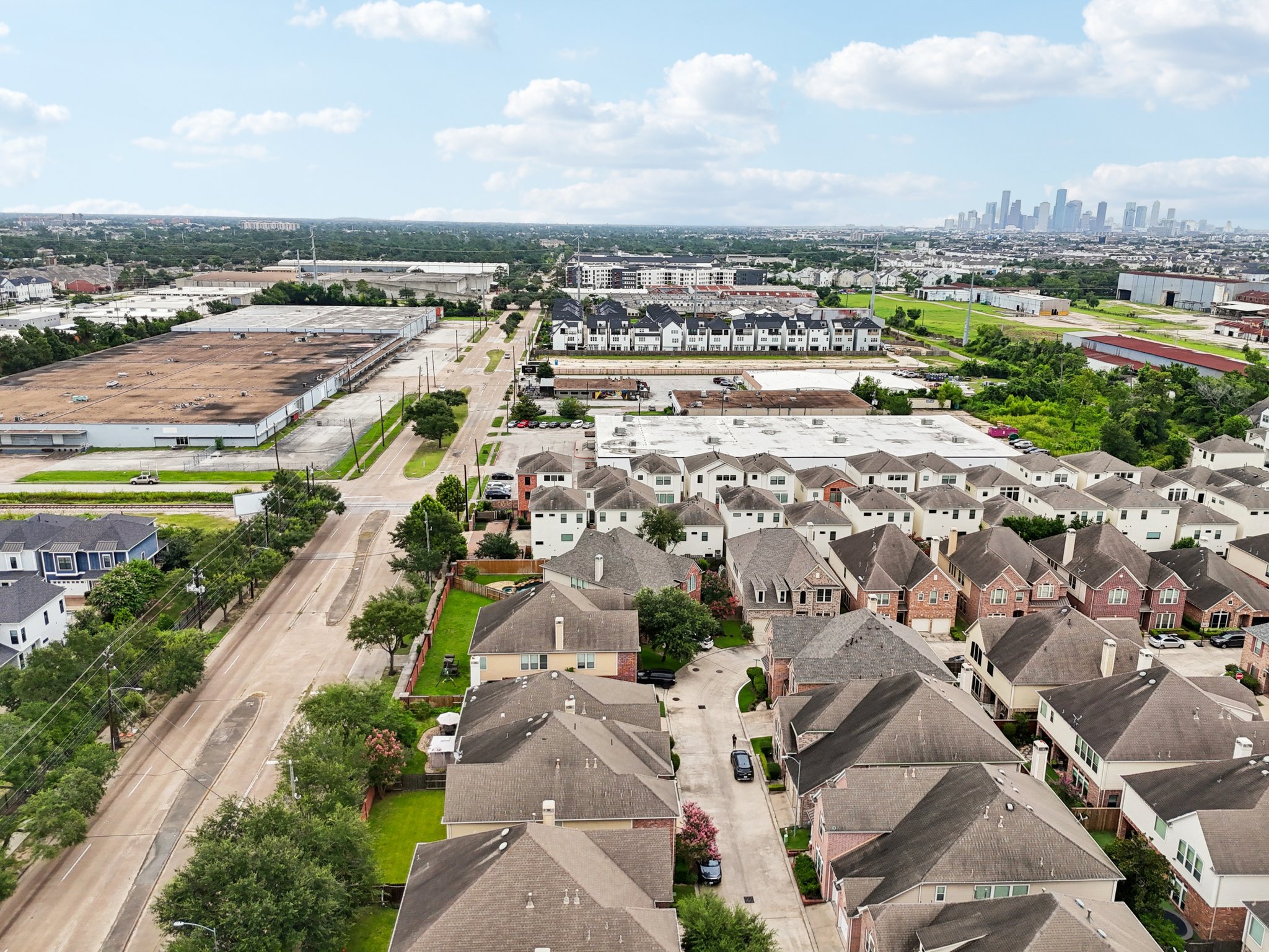 Urban Woods Trail-S1907-045.jpg