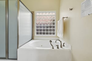 Urban Woods Trail-S1907-025.jpg