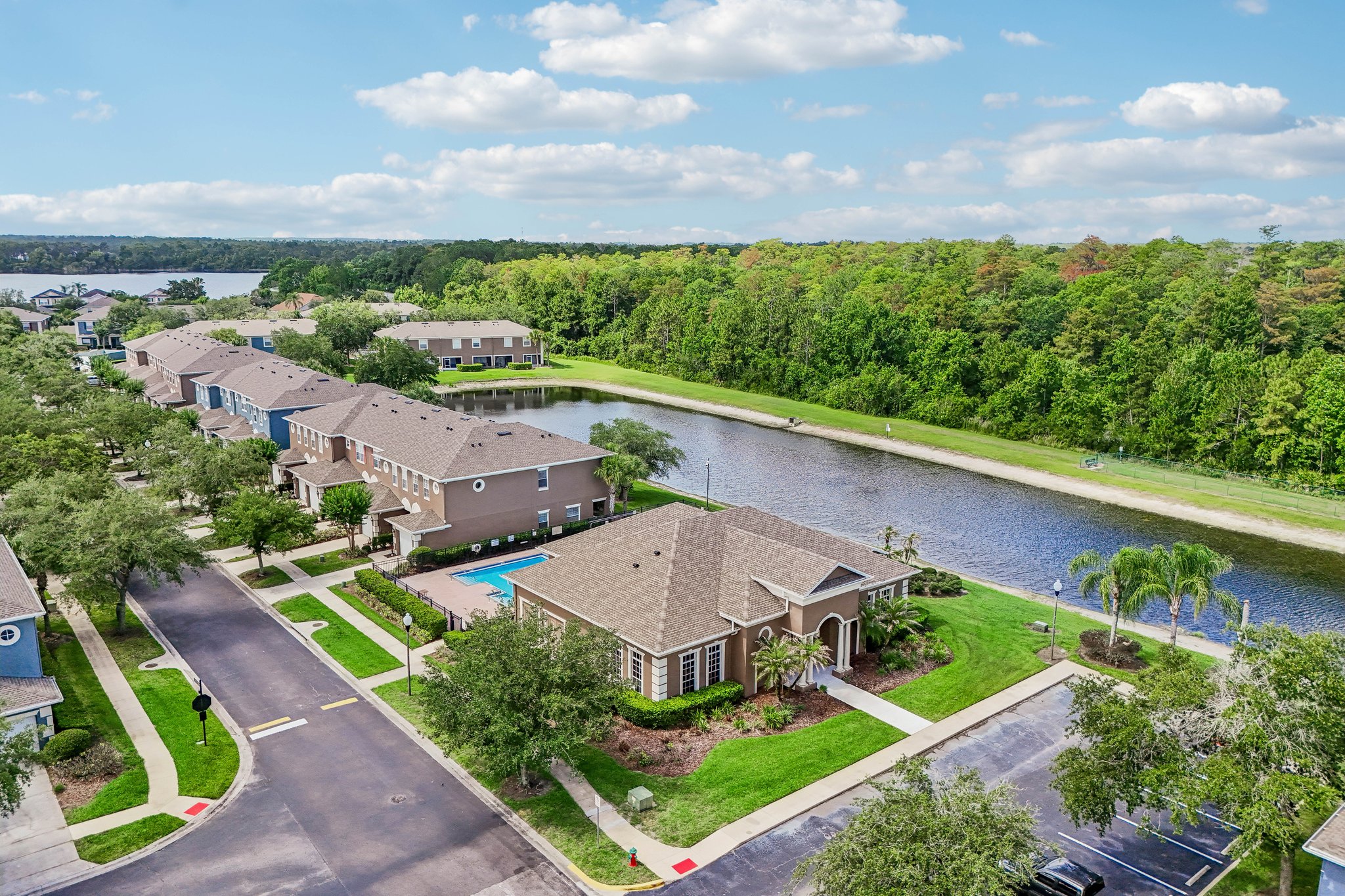 Victoria Pines Dr 150-2805-904.jpg