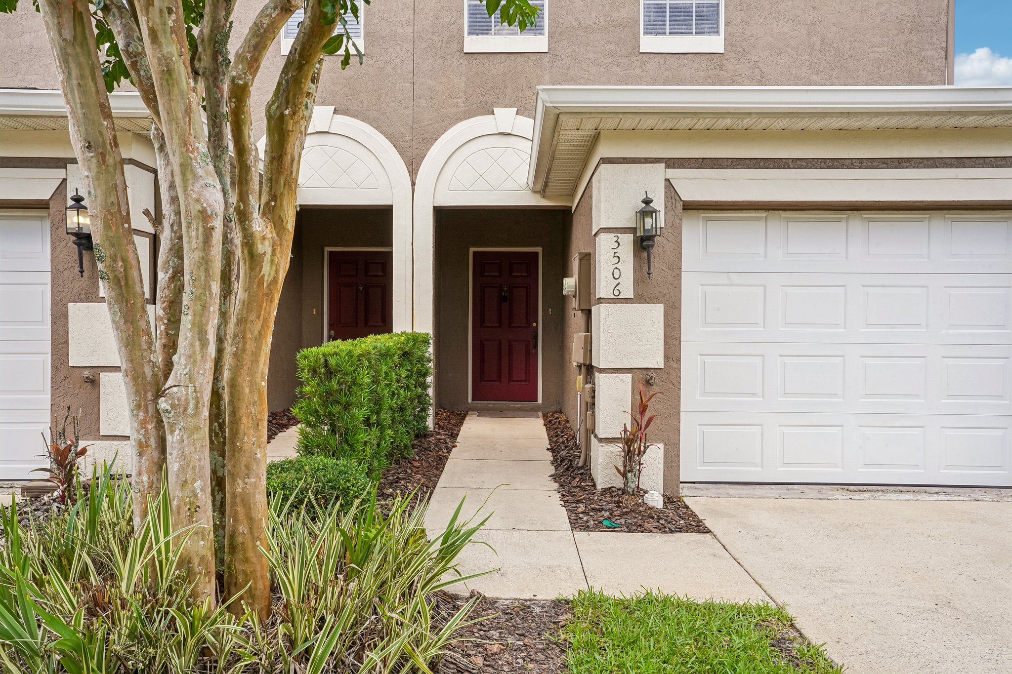 Victoria Pines Dr 150-S2805-003.jpg