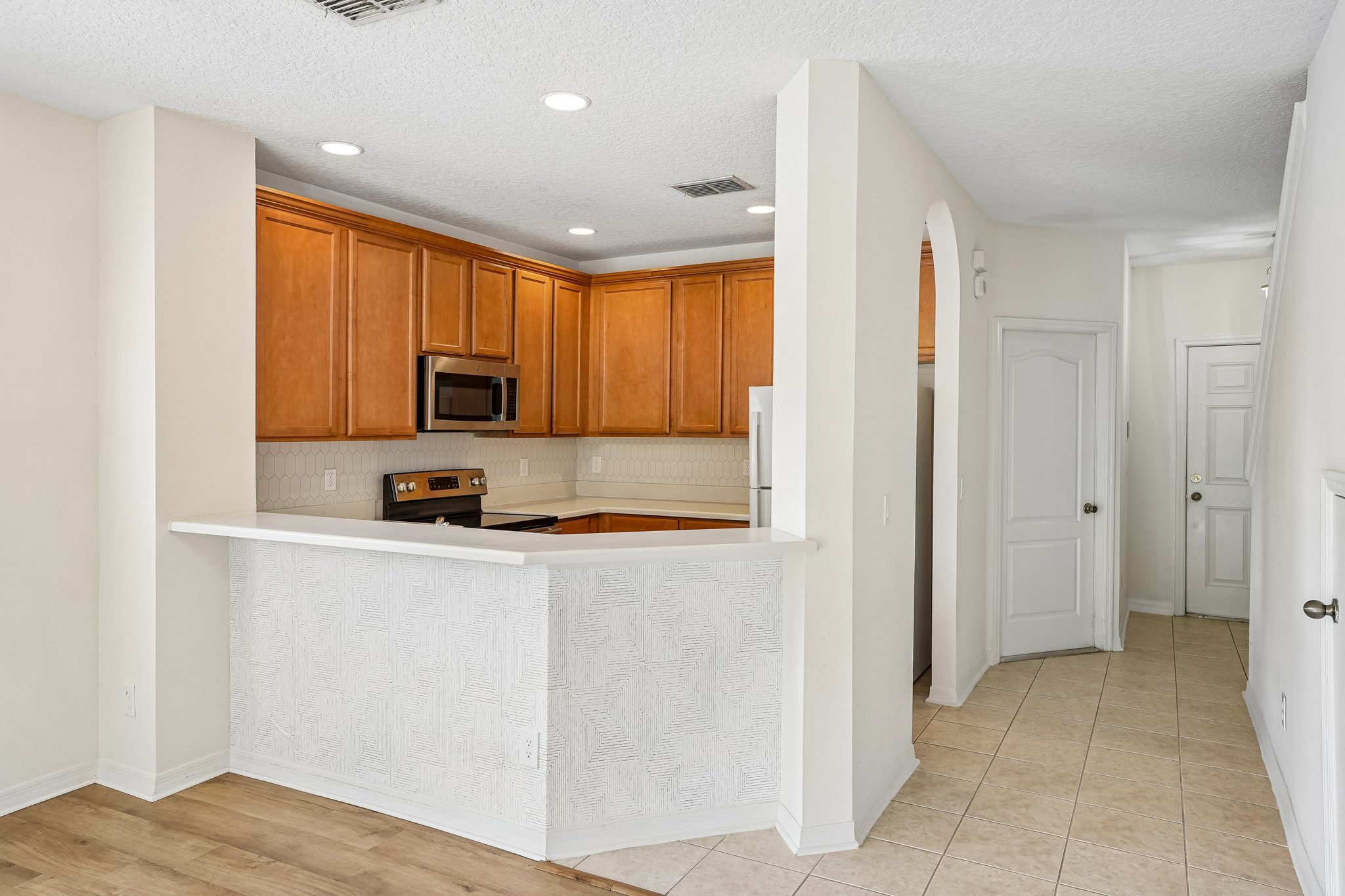 Victoria Pines Dr 150-S2805-012.jpg