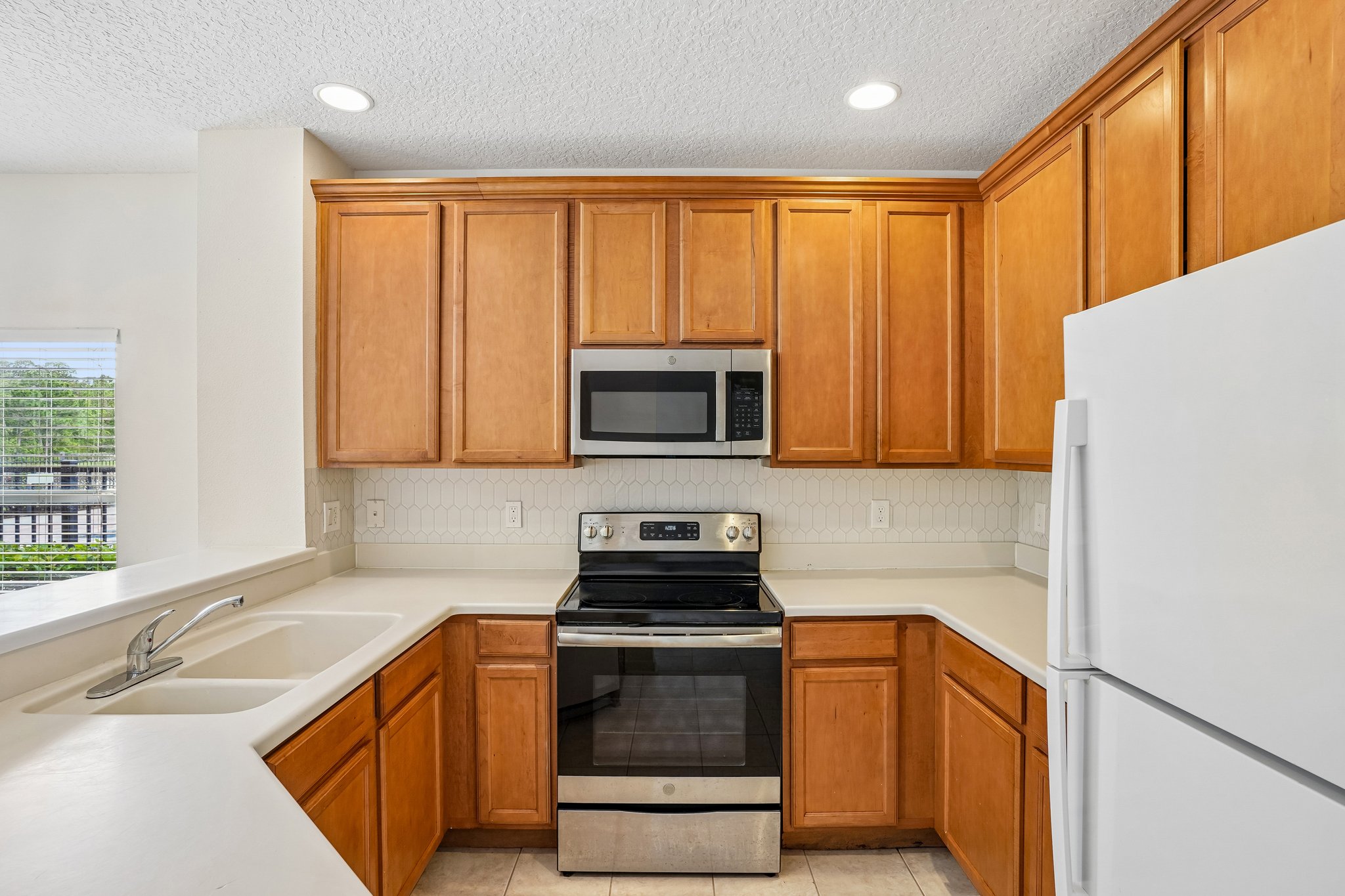 Victoria Pines Dr 150-S2805-014.jpg